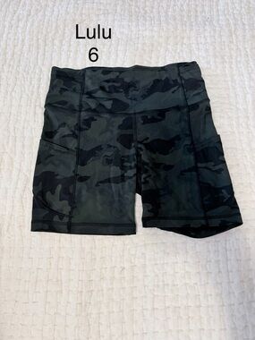 lululemon athletica Black Camo Women’s High-Rise Bike Shorts